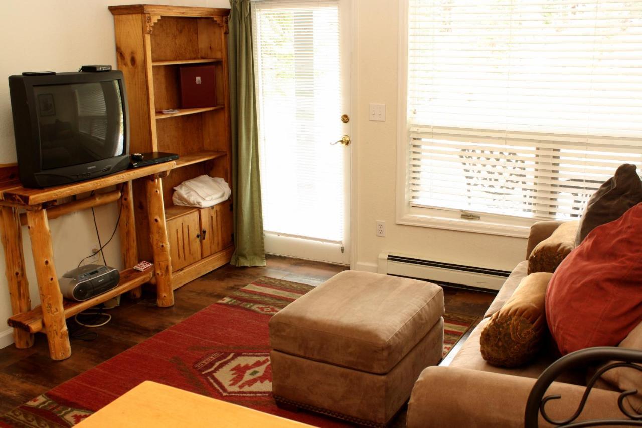 Pinecreek #I - 1 Bedroom - Close To Town - Shuttle To Slopes - Pool And Hot Tub Access Breckenridge Buitenkant foto